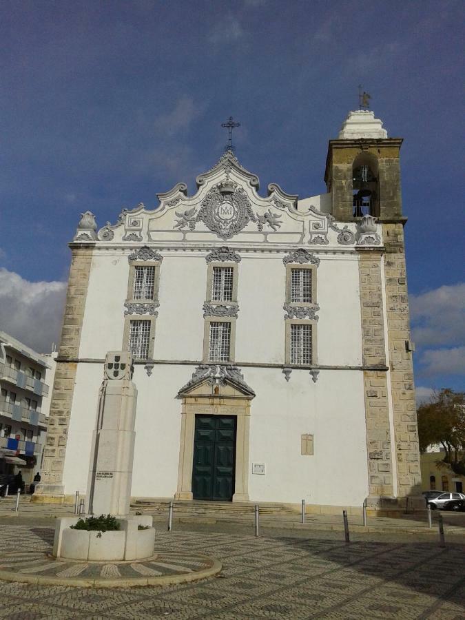 Edificio Lavadeiras Olhão Exterior foto